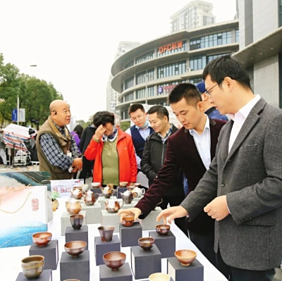 一年一度“书香月”，今年在东鼎商圈举行